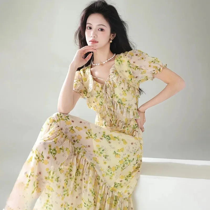 

Summer New French Floral Short-sleeved V-neck Dress Age-reducing Ruffled Flower-colored Long Skirt Temperament Slim Skirt