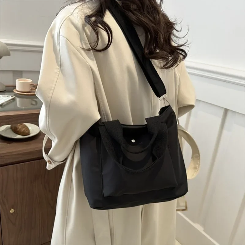 Small Casual Tote Bags Women Japanese Canvas Shoulder Bags Large Capacity Commuter Messenger Bag Hand Carry Women's Handbags