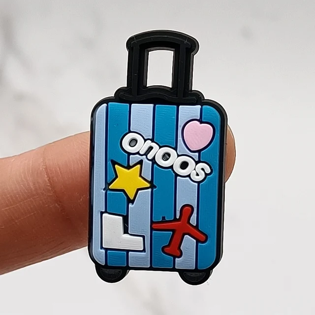 Dropshipping 1Pcs PVC Shoe Buckle Accessories Funny DIY Happy Holidays Shoes Decoration Jibz For Crocs Charms Kids Party Gift A