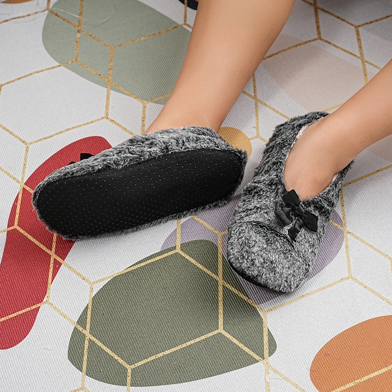 جوارب أرضية قطنية مضادة للانزلاق للنساء ، أحذية نا...
