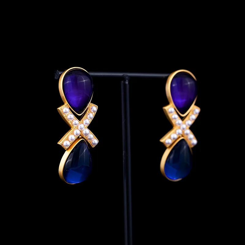 

Fashionable Temperament Contrast Color Earrings Pearl Earrings