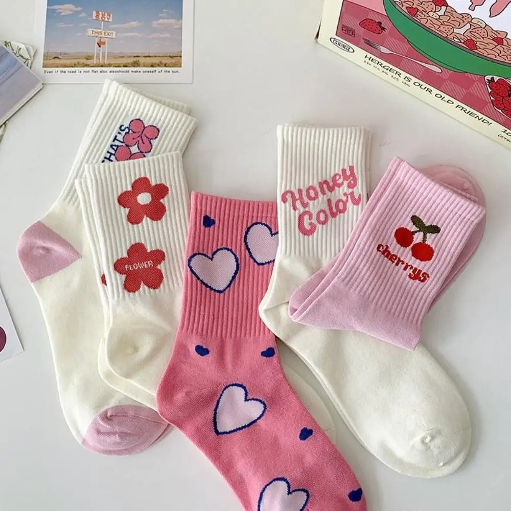 

Absorbent Pink Socks Ins Cotton Love Flower Socks Tide Socks Letter Socks Women