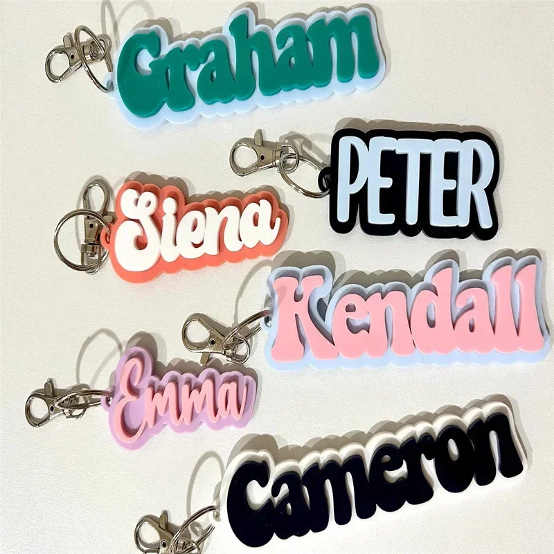 Kişiselleştirilmiş Akrilik Adı Anahtarlık Kişiselleştirilmiş Mektup Renkli Anahtarlık DIY İlk Adı Etiketi Metin Tarih Anahtarlık Kız Parti Hediye