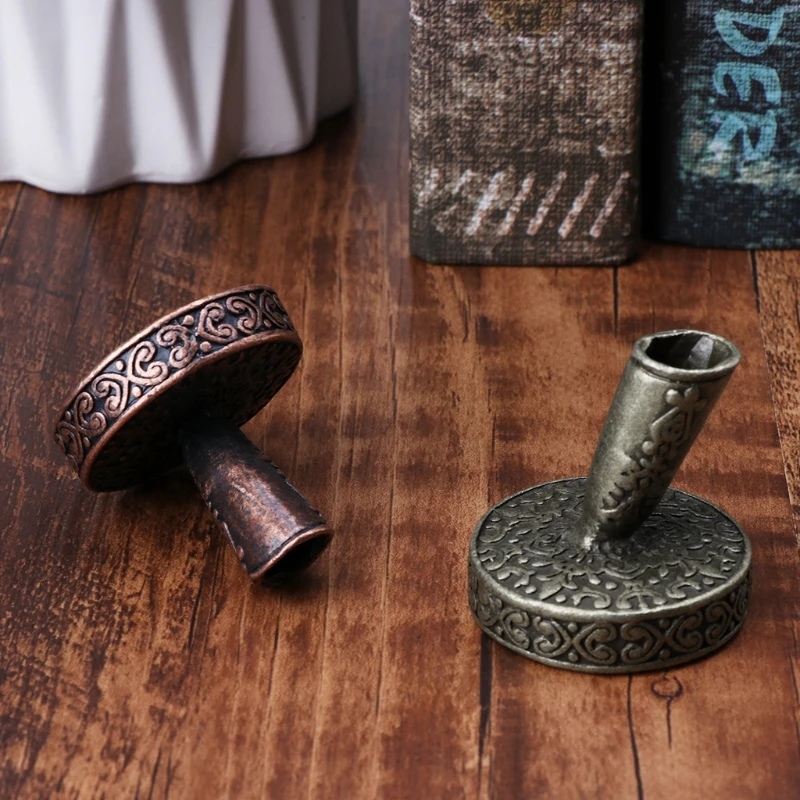 Pen Holder Desk Organizer Pen And Brush Holder Vintage Metal Round Insertion Pen Holder For Feather Quill Dip Pens School Office Supplies Stationery Student Gift