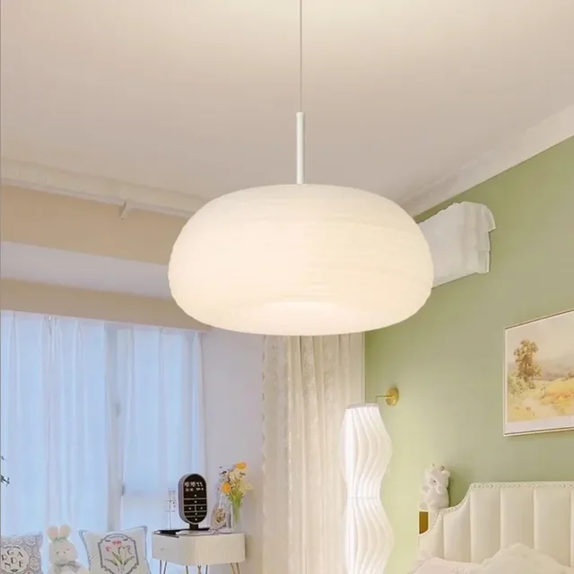 Lampe de Chambre à Coucher Nordique Moderne et Romantique, Luminaire de Style Crème, Lumière Chaude pour Fille et Restaurant 1