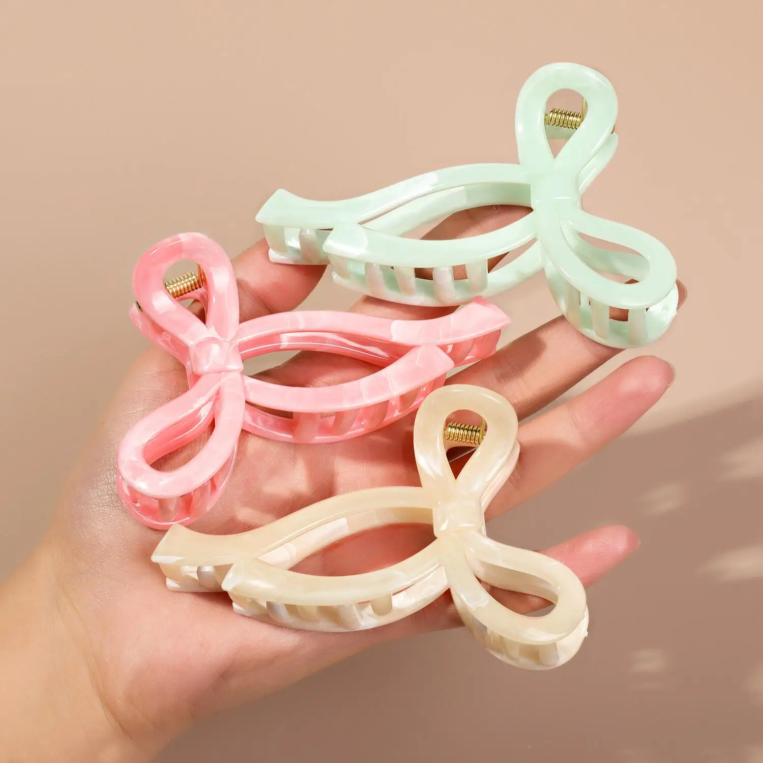 Neue Acryl Haar Klaue Greifen Bogen Große Haar Clip Große Geometrische Hohl Quadratische Haarnadeln Haarspangen für Frauen Mädchen Haar Zubehör – Detail 9