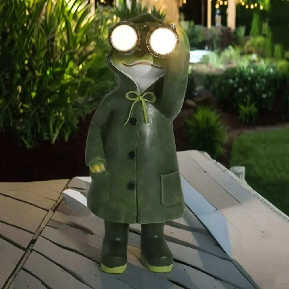 Solar Resin Frog Statue 1
