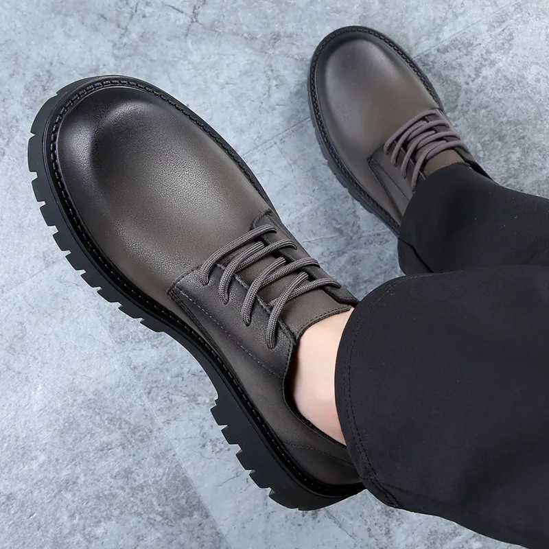 Formal Business Leather Shoes Trend All Match Thick Sole Casual Shoes Wear Resistant Men's Casual Fashion leather shoes