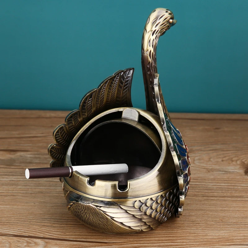 Metal Ashtray Home living Room Office Windproof Ashtray Cover Desktop Decoration Crafts Birthday Gift Metal Ashtray