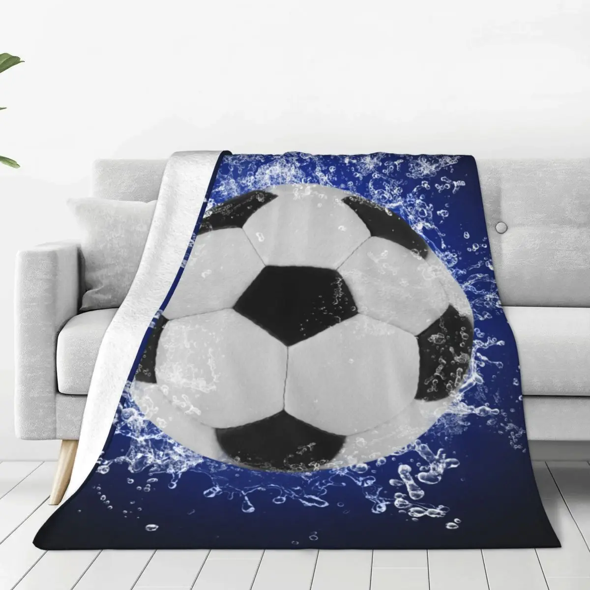 

Soccer Sports Blankets Football Balls Fleece Funny Soft Throw Blankets for Bed Sofa Textile Decor