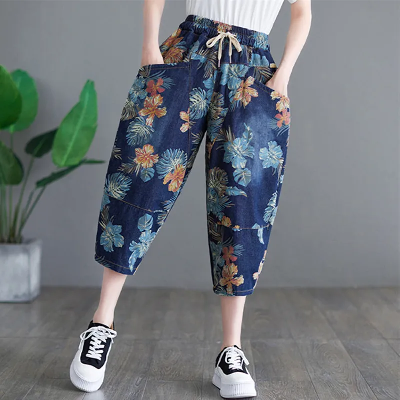 

2024 New Arrival Print Floral Washed Vintage Summer Jeans Calf-Length Pants High Waist Harem Pants Fashion Women Casual Jeans