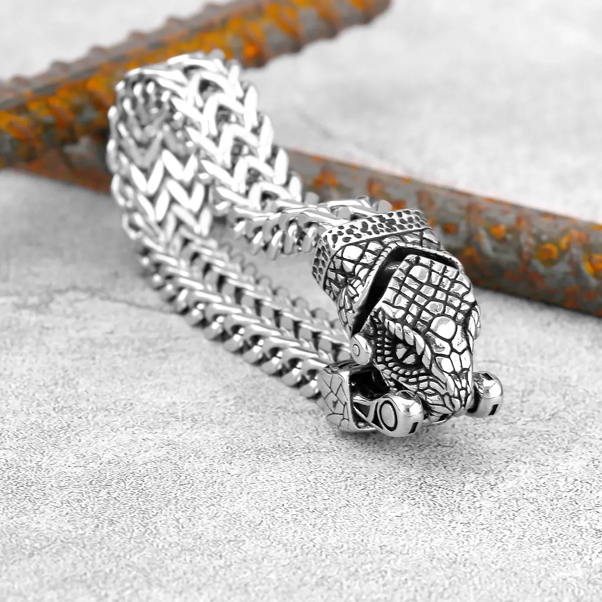 Popular Stainless Steel Animal Snake Bracelet Youth Retro Fashion Men's Nordic Amulet Street End Snake Bracelet Jewelry Unisex