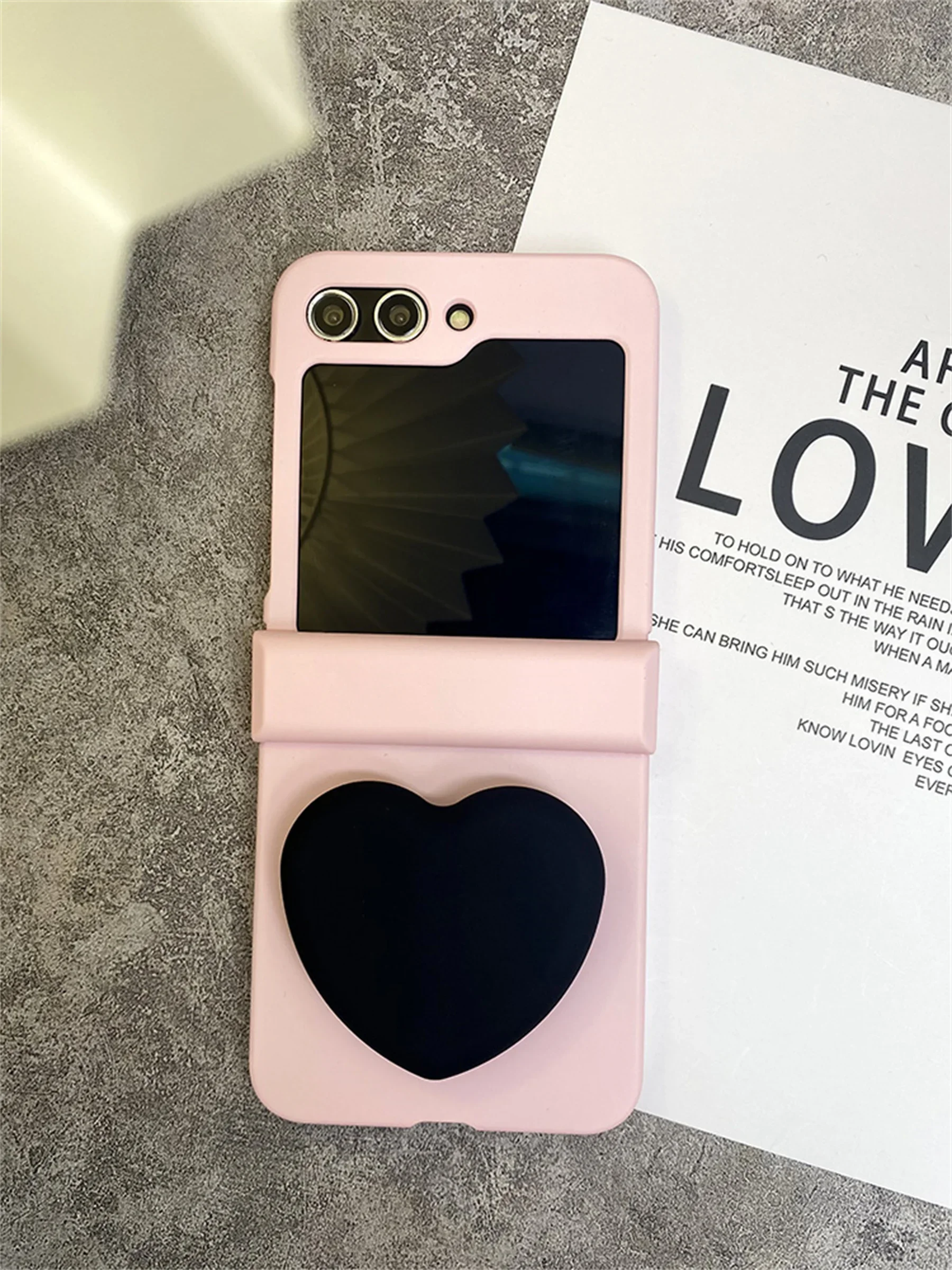 Luxurious 3D Love Heart Pink Case with Portable Hand Strap Cover