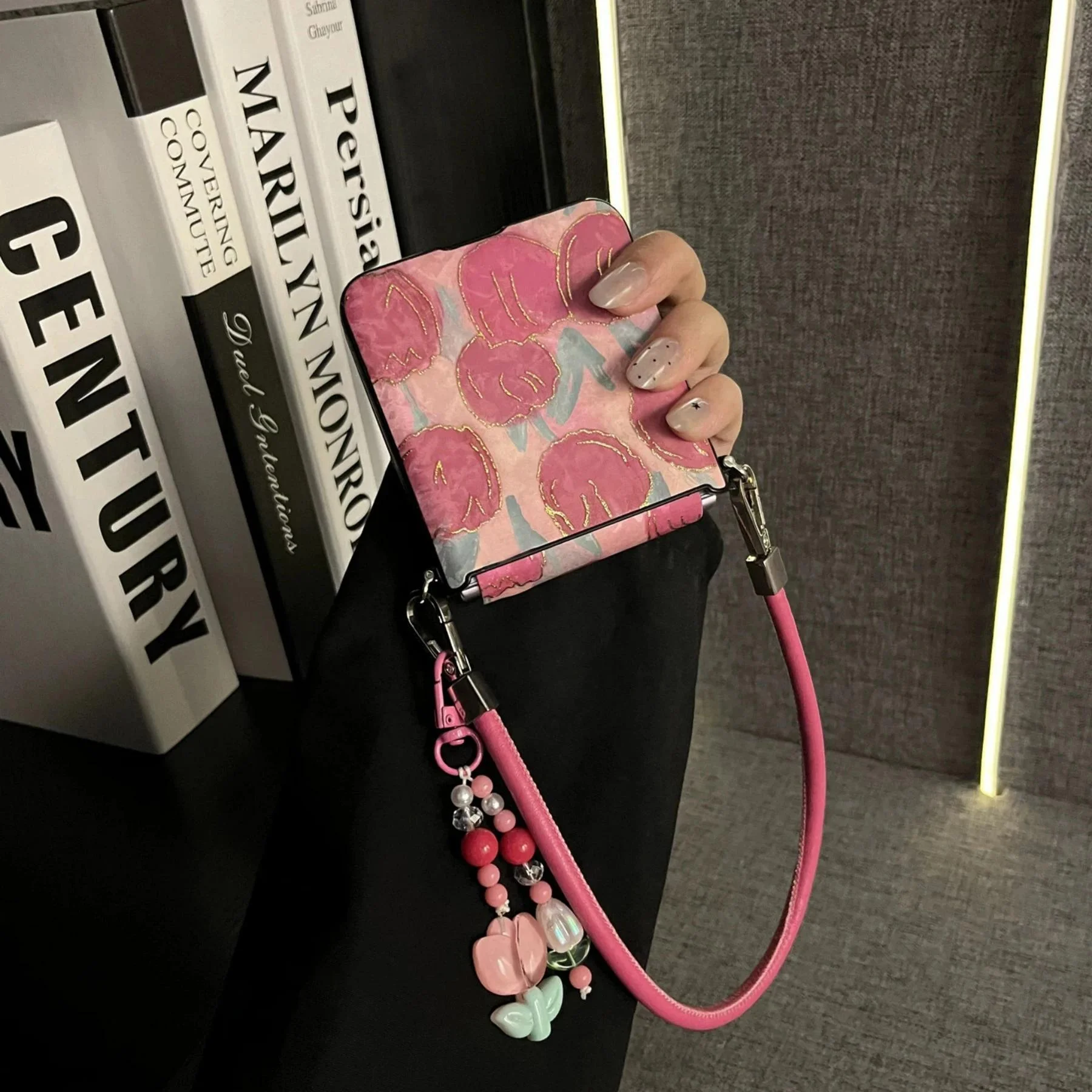 Korean Luxury Retro Blue Flower Rope Phone Case - Shockproof Back Cover