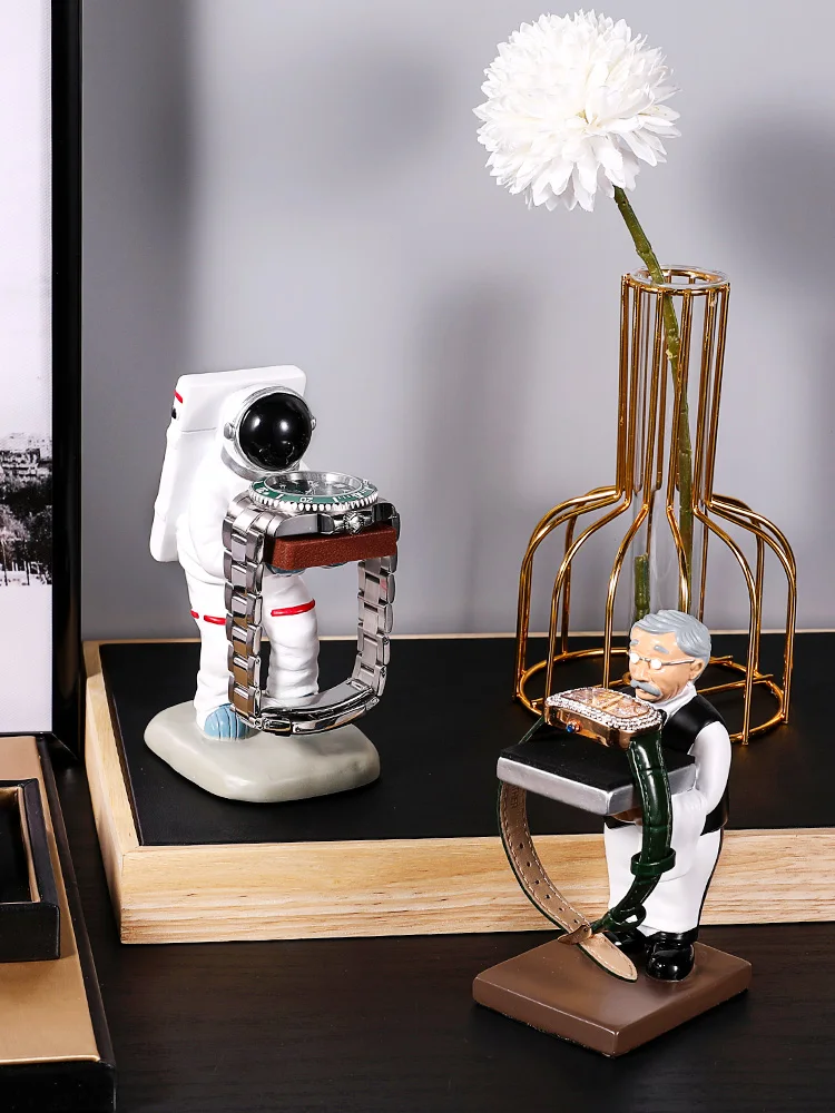 Resin Wrist Watch Display Stand Glass Astronaut Creative Personalized Holder Storage Case Organizer Spigen Watch Accessories
