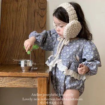 Barboteuse en dentelle florale bleue pour bébés filles
