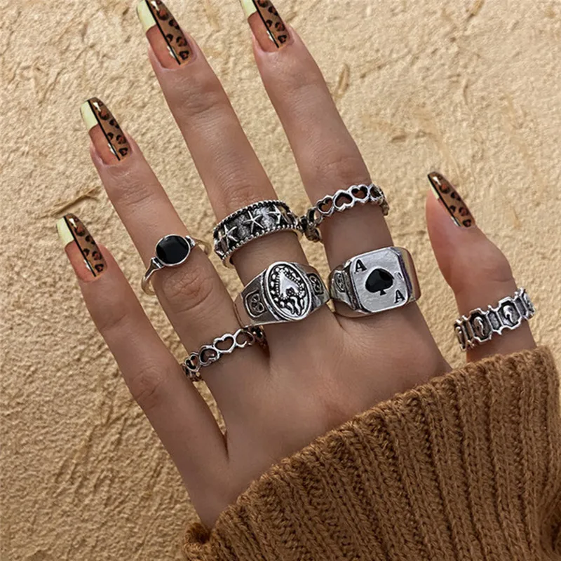 Vintage Silver Color Skull Heart Rings Set For Women Men Gothic Chain Retro Rings Trend Fashion Jewelry ring set silver ring chain ring finger ring gold color ring gold color rings adjustable rings