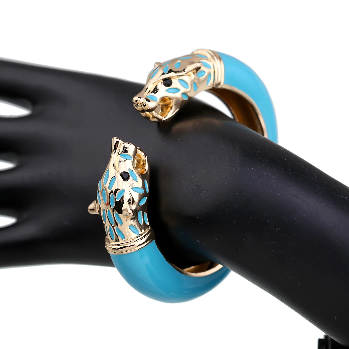 Luxury Enameled Colorful Wolf Bangle Cuff Bracelet Fashion Jewelry for Women Statement Bangles Bracelet Accessory Engagement 2