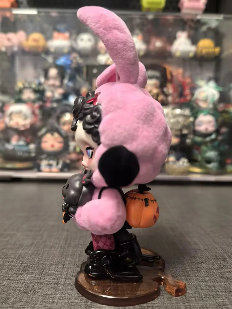 ぬいぐるみ SKULLPANDA Bunny or Doggy Figure SKULLPANDA Bunny or Doggy Figure | FIGURINE - POP MART