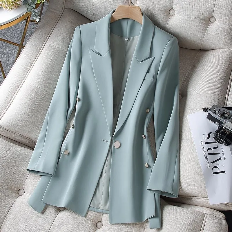 Рисунок 2 - Женский весенне-осенний Черный Блейзер