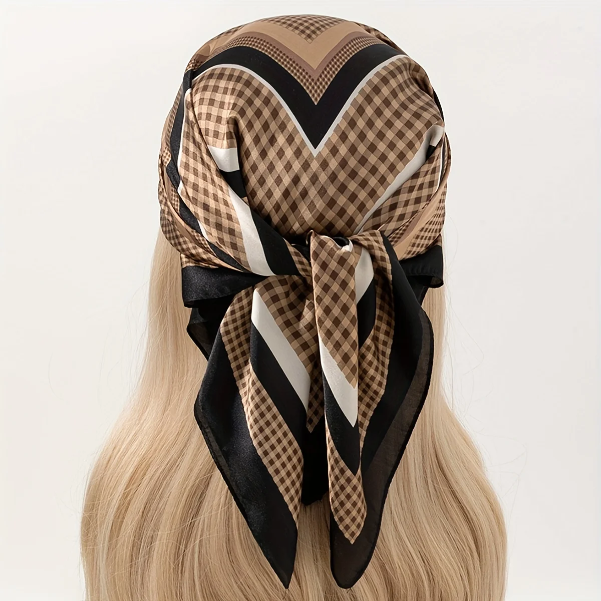 

Бандана Женская квадратная атласная с клетчатым узором, 27,5 дюйма