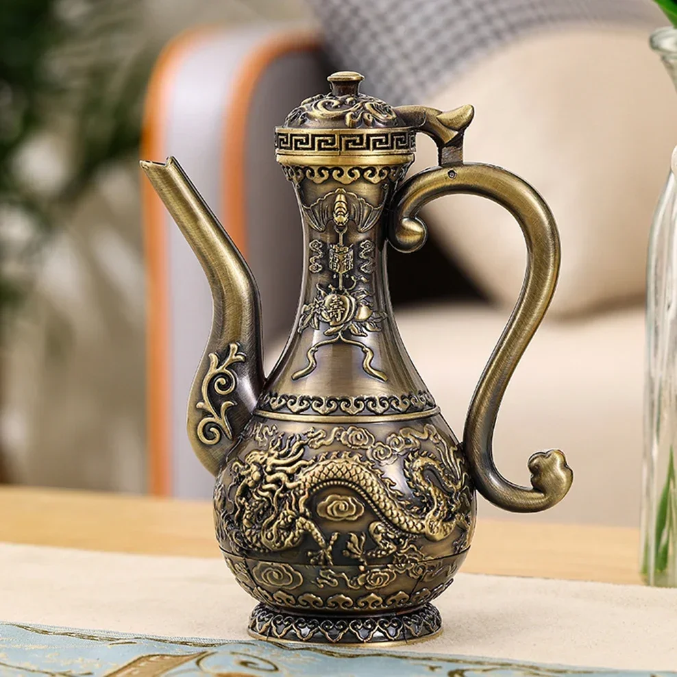 

Retro Spirit Household Luxury High-Grade Set Gifts Wine Pot Decanter Dispenser Ornaments Alloy Wine Jug