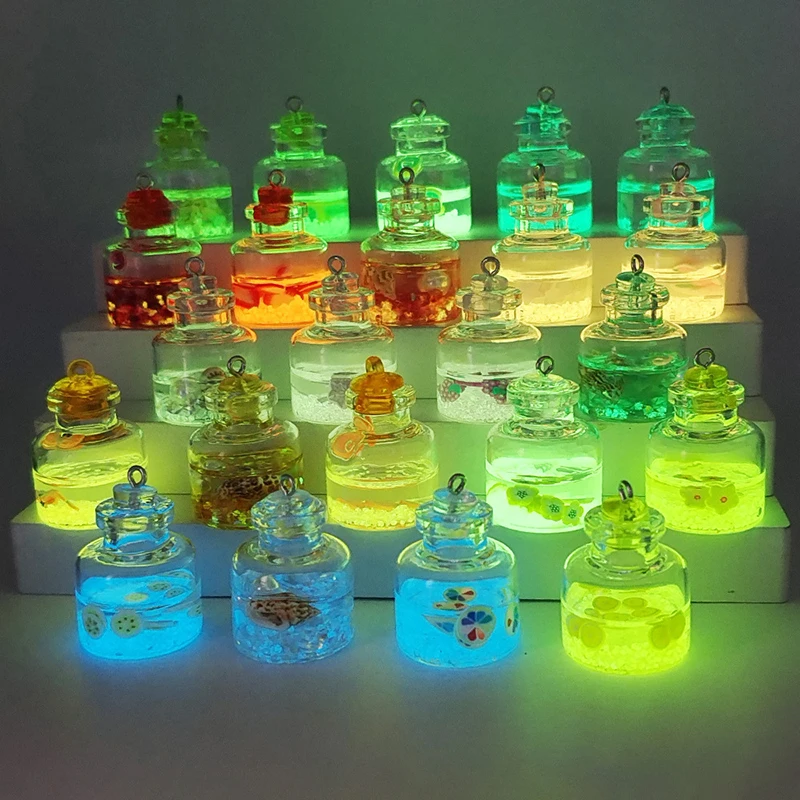 

2Pcs Doll house scene background luminous glass alah bottle quicksand bottle diy key chain pendant mobile phone chain pendant