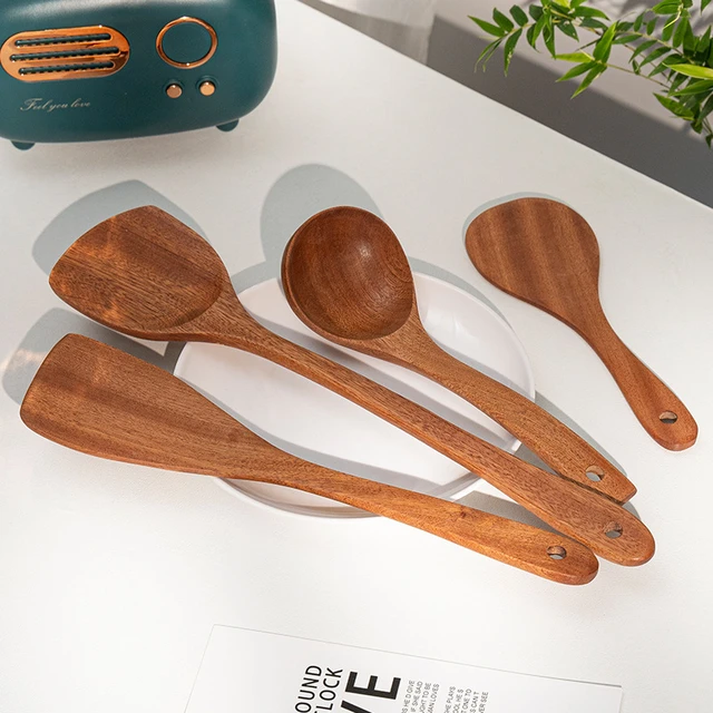 Kitchen Utensils - Curved Long Spatula