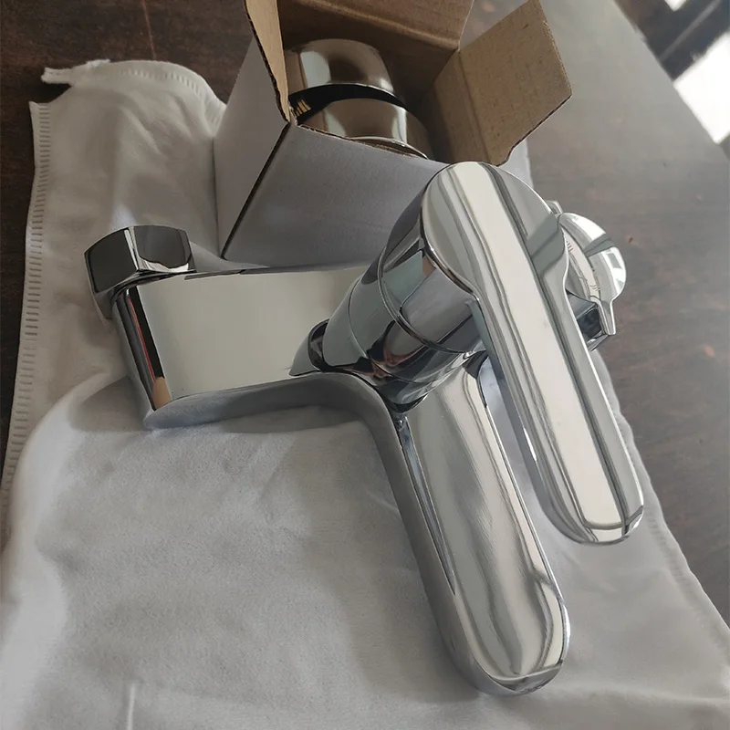 Bath Room Wall Mounted Bathroom Faucet With Handheld Hand Shower Bathtub Mixer Set Shower Faucet shower set,bathtub faucet,shower faucet,water mixer