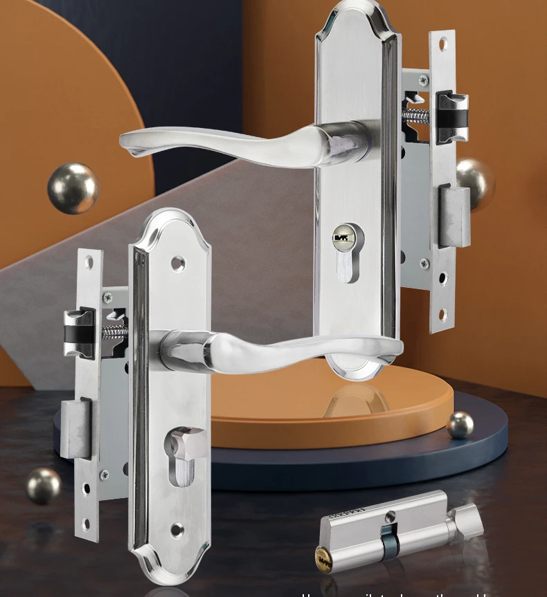 Description Picture 2 of item1 set of stainless steel panel copper lock core silent door lock, universal room door old-fashioned handle lock including key