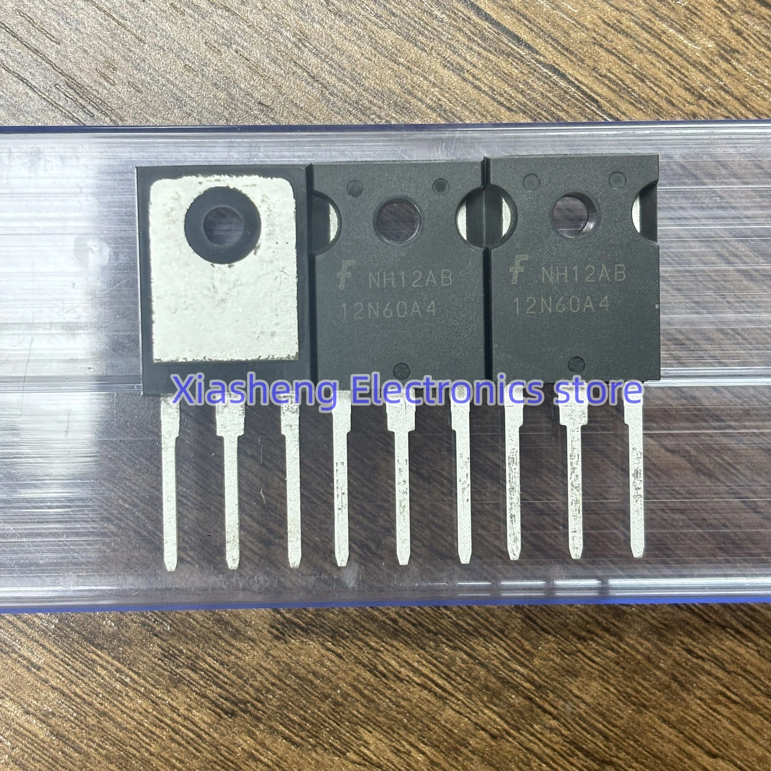 새로운 오리지널 10개 12N60A4 HGTG12N60A4 TO-247 IGBT 전계 효과 트랜지스터 재고 있음 좋은 품질
