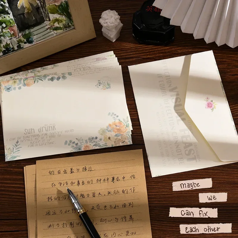 Kawaii Paper Envelopes Vintage Flowers Envelopes for Letters Wedding Party Invitation Cards Cover Korean Stationery 8pcs/set