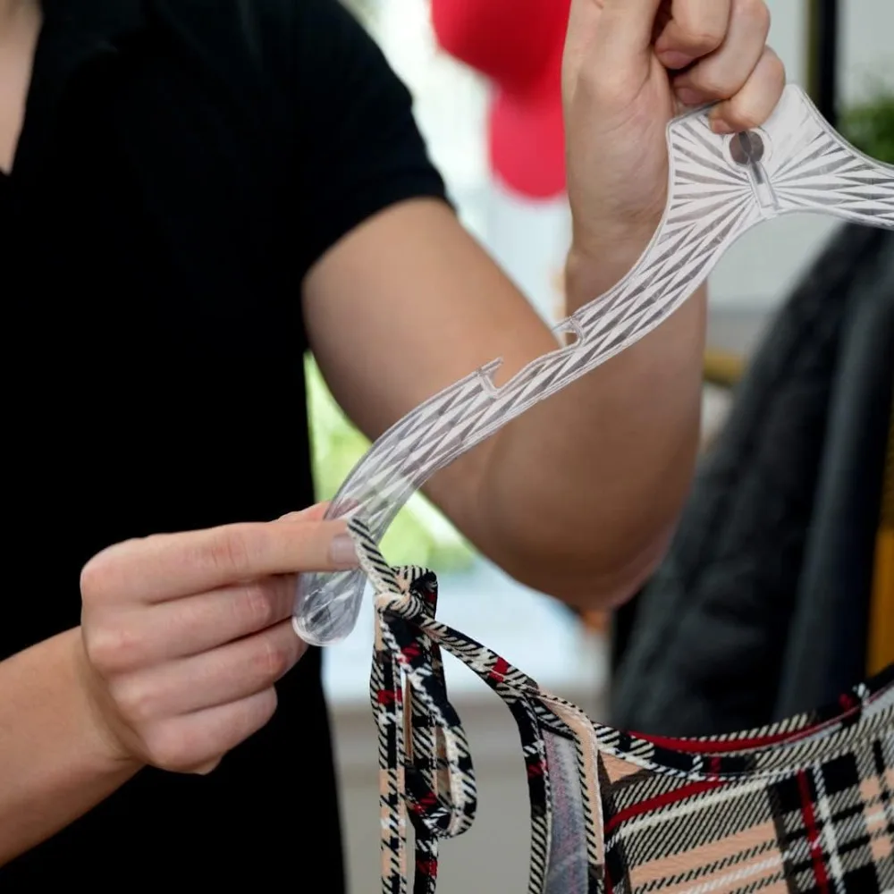 Clothes Hangers Plastic Set of 12 Pack Heavy Duty Hangers Dresses, T-Shirts Shirt Dress Blouse Hangers for Closet Organization C