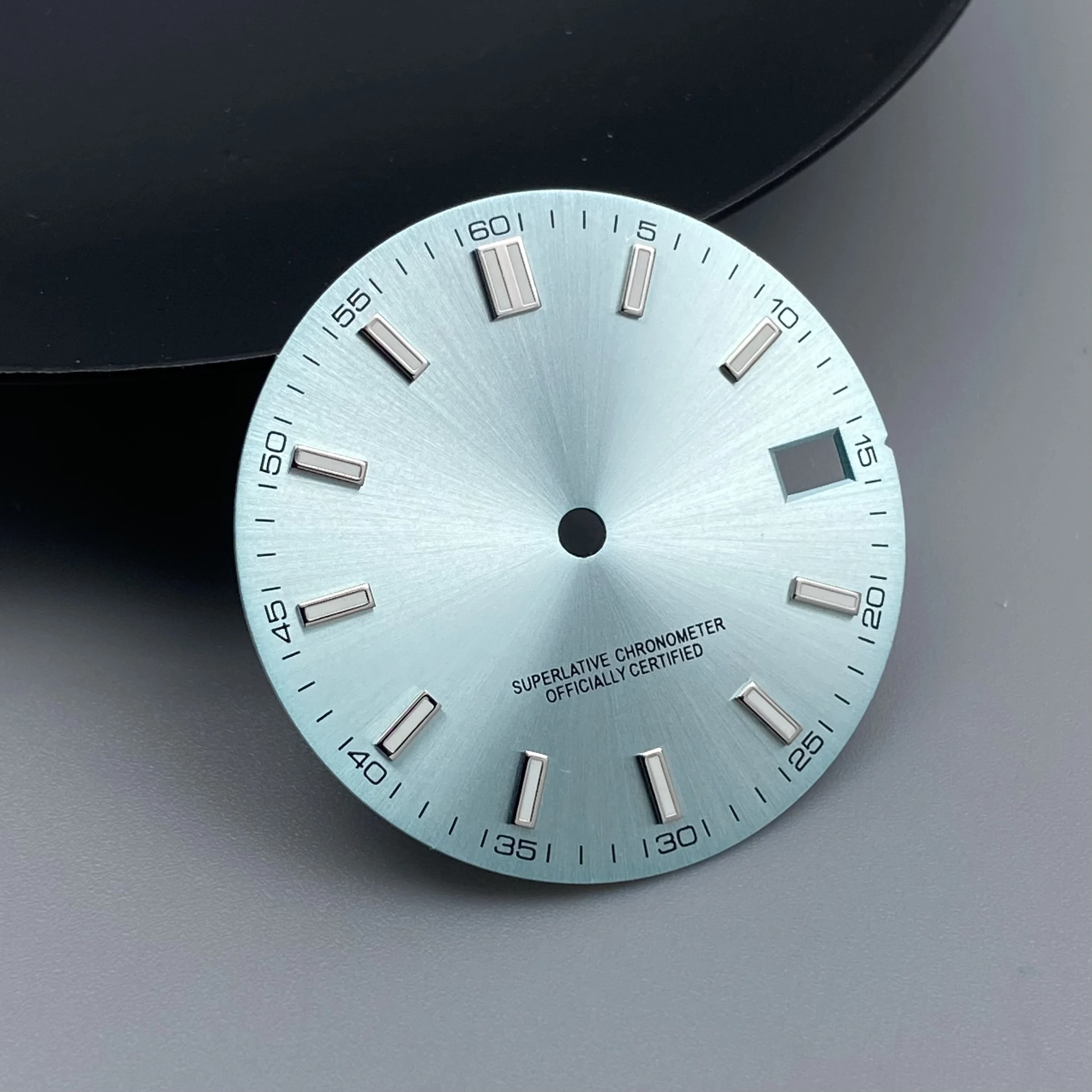 Green Luminous Date Dial for Automatic Watch Movements
