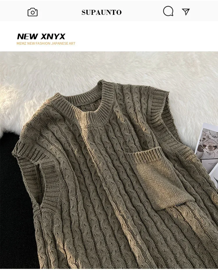 Description Picture 2 of itemMen's Autumn/winter Vintage Solid Color Loose-fit Round Neck Sweater Vest Trendy Casual Shoulder Vest Knitted Pullover