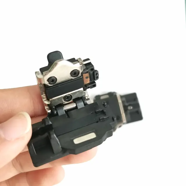 Fujikura CLAMP-S60B Sheath Clamp For Fiber Optic Splicing - View #2