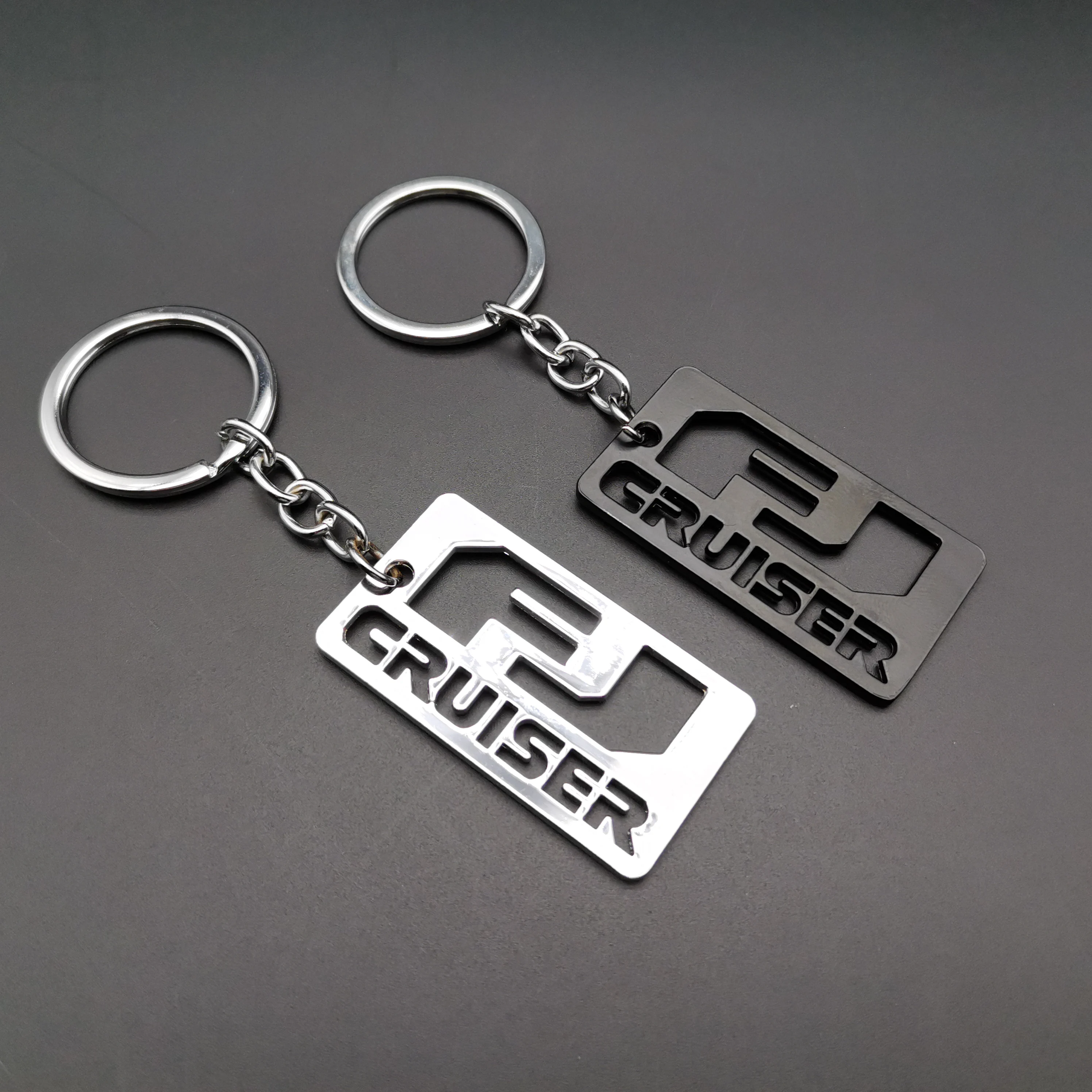 New Car Keychain FJ Cruiser Keyring Metal Key Chain Ring Holder Badge