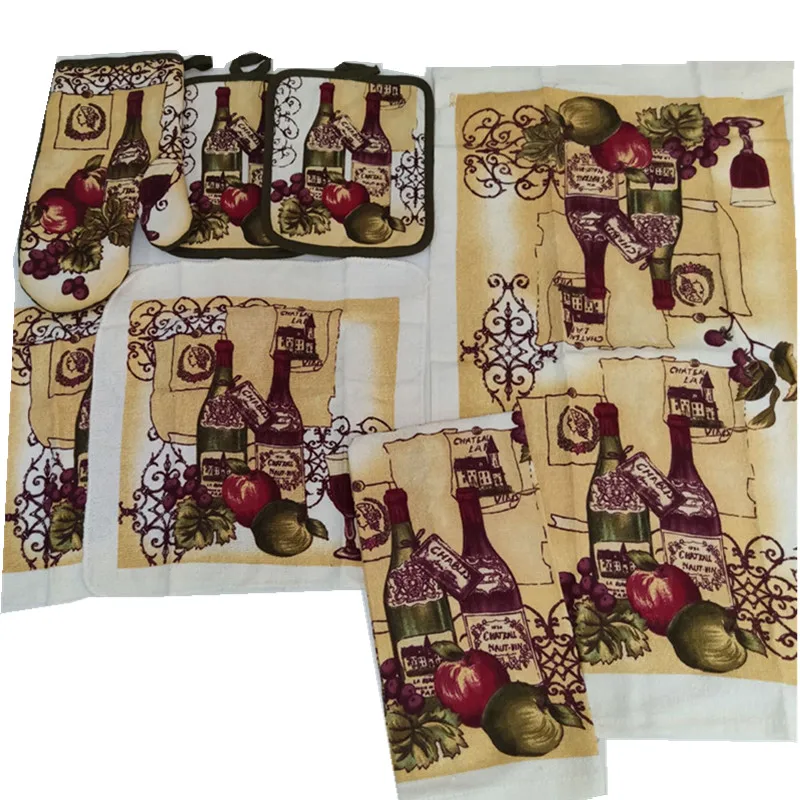 

7Pcs/Pack Kitchen Tools Cotton Colorful Printed 2 Hand Towels + 2 Square Towels + 1 Glove + 2 Pot Mats Christmas Decoration