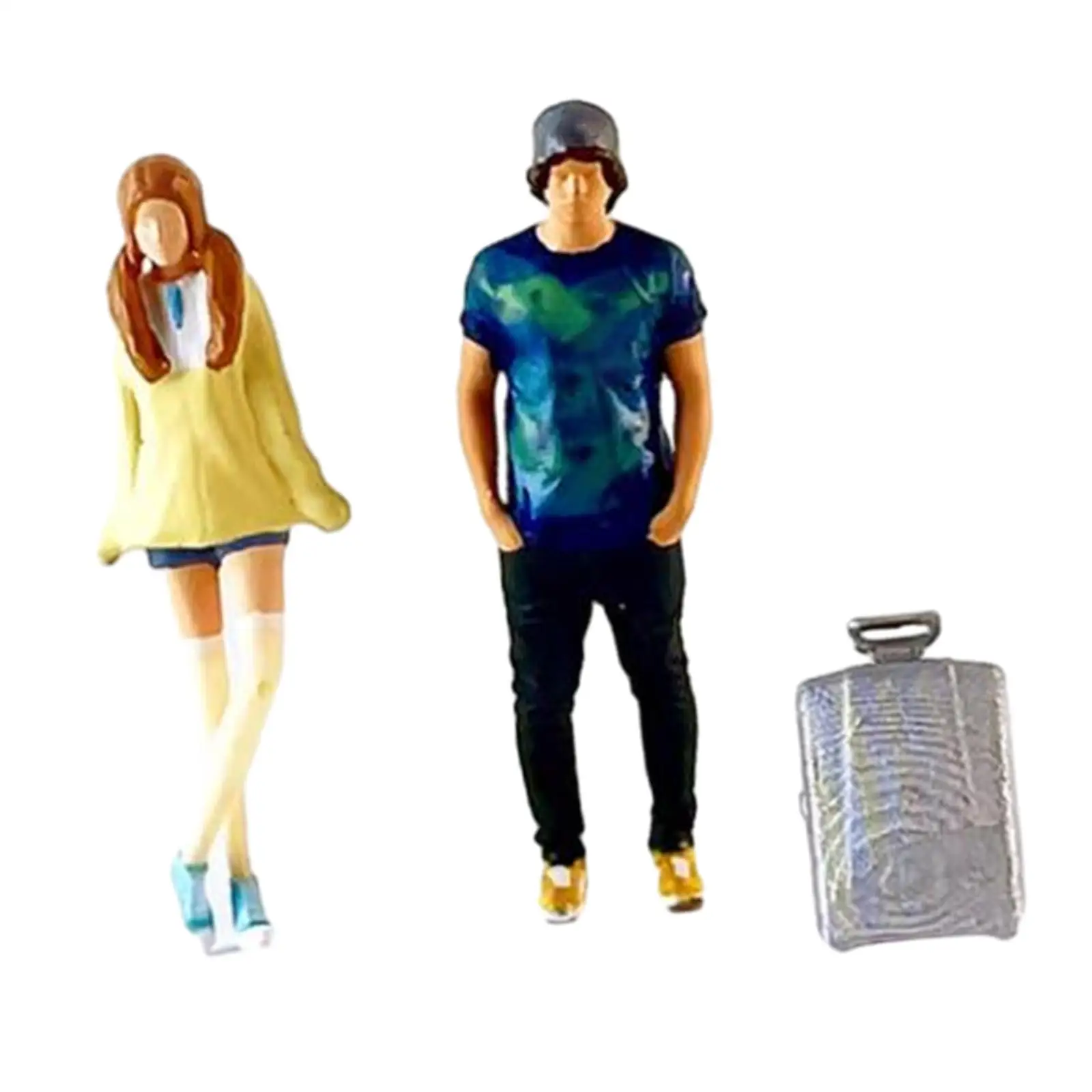 3x 1:64 Scale Tiny Boy and Girl Figures with Suitcase Layout