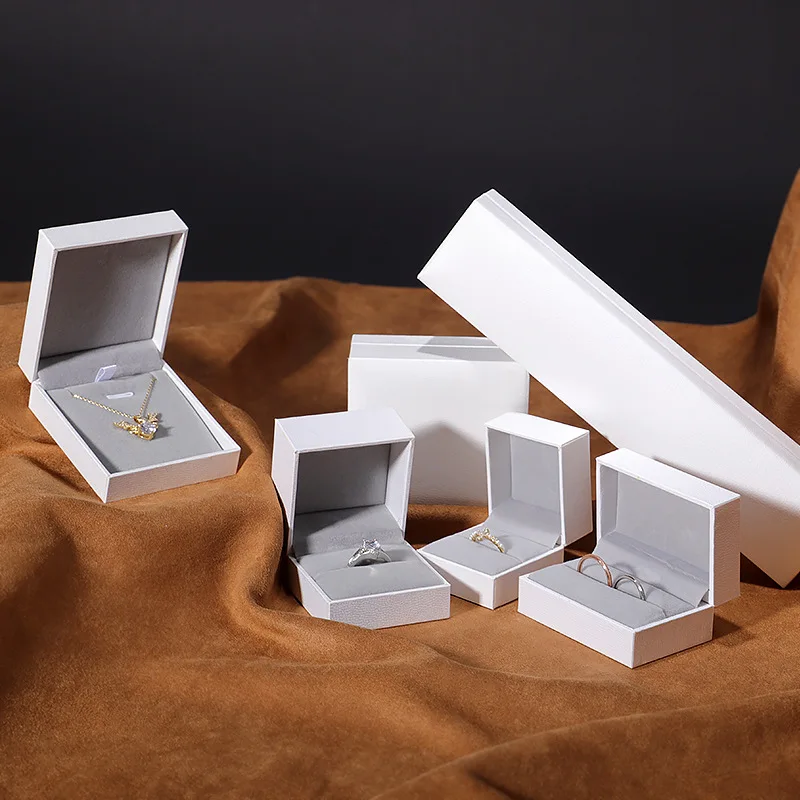 

6pcs/Set Bracelet Ring Pendant Necklace Pendant Gift Box Leather Paper Jewelry Packaging Storage Box Wholesale