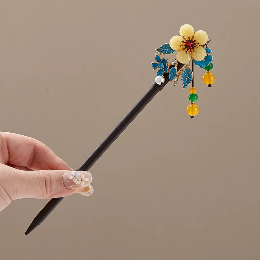 Handgefertigter Holz-Haarstab im Chinesischen Stil mit Quaste und Blume, Eleganter Haarschmuck für Damen, Geschenkidee – Detail 19