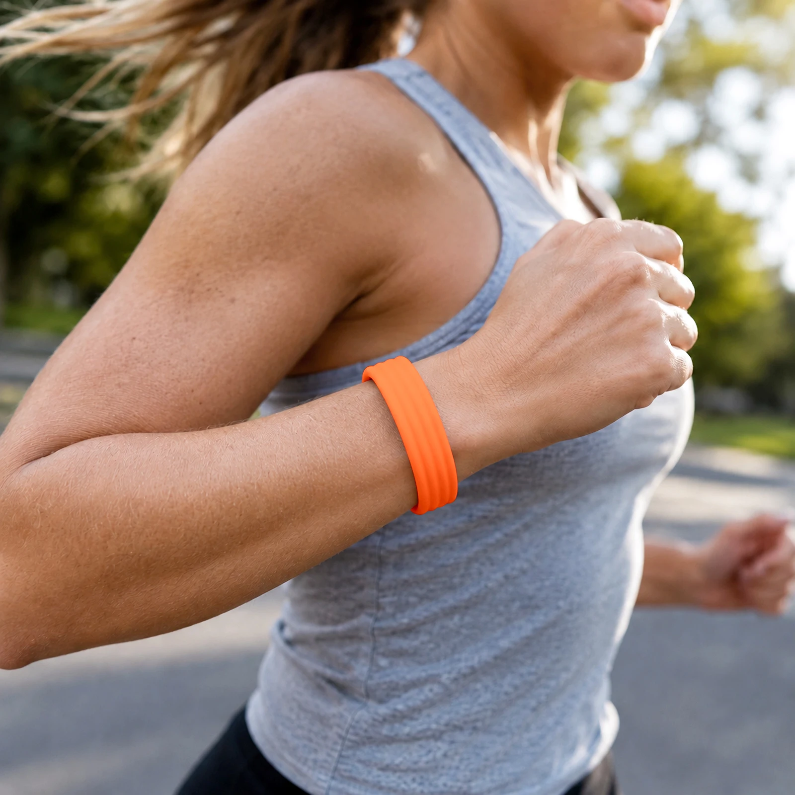 Chinber Active Loop Silicone Sport Strap - Adjustable Fitness Wristband