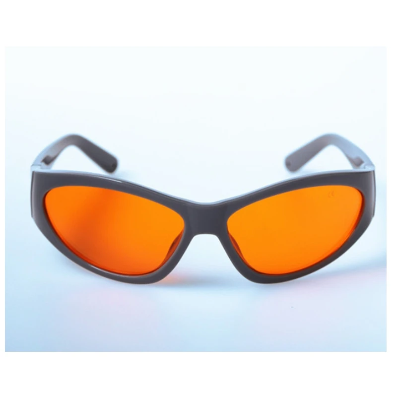 Рисунок 3 - Очки для лазерной безопасности