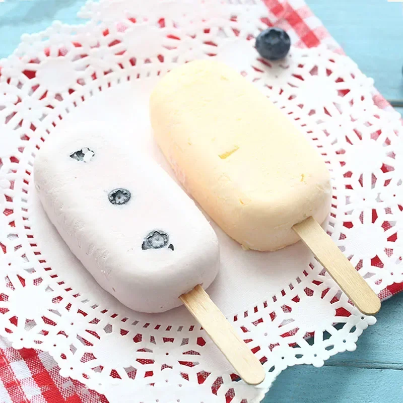 50Pcs Wooden Ice Cream Popsicle Stick Natural Wooden Sticks Wood Craft Pop Popsicle Sticks Ice Cream Lolly Stick
