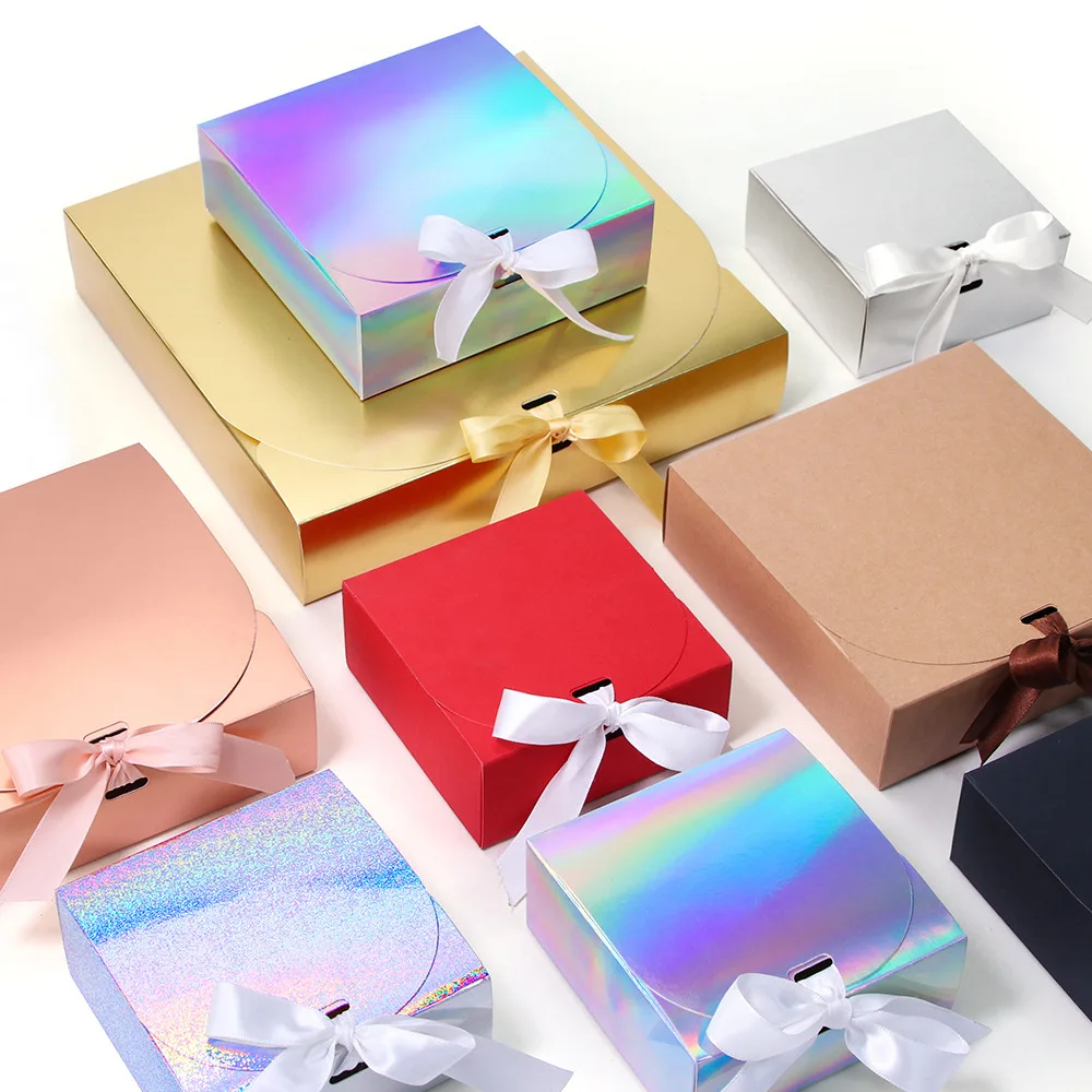 

200Pcs/Lot Laser Gold and Silver Kraft Carton Black and White Packaging Carton Gift Box Wedding Bow Ribbon Favors Packaging Box