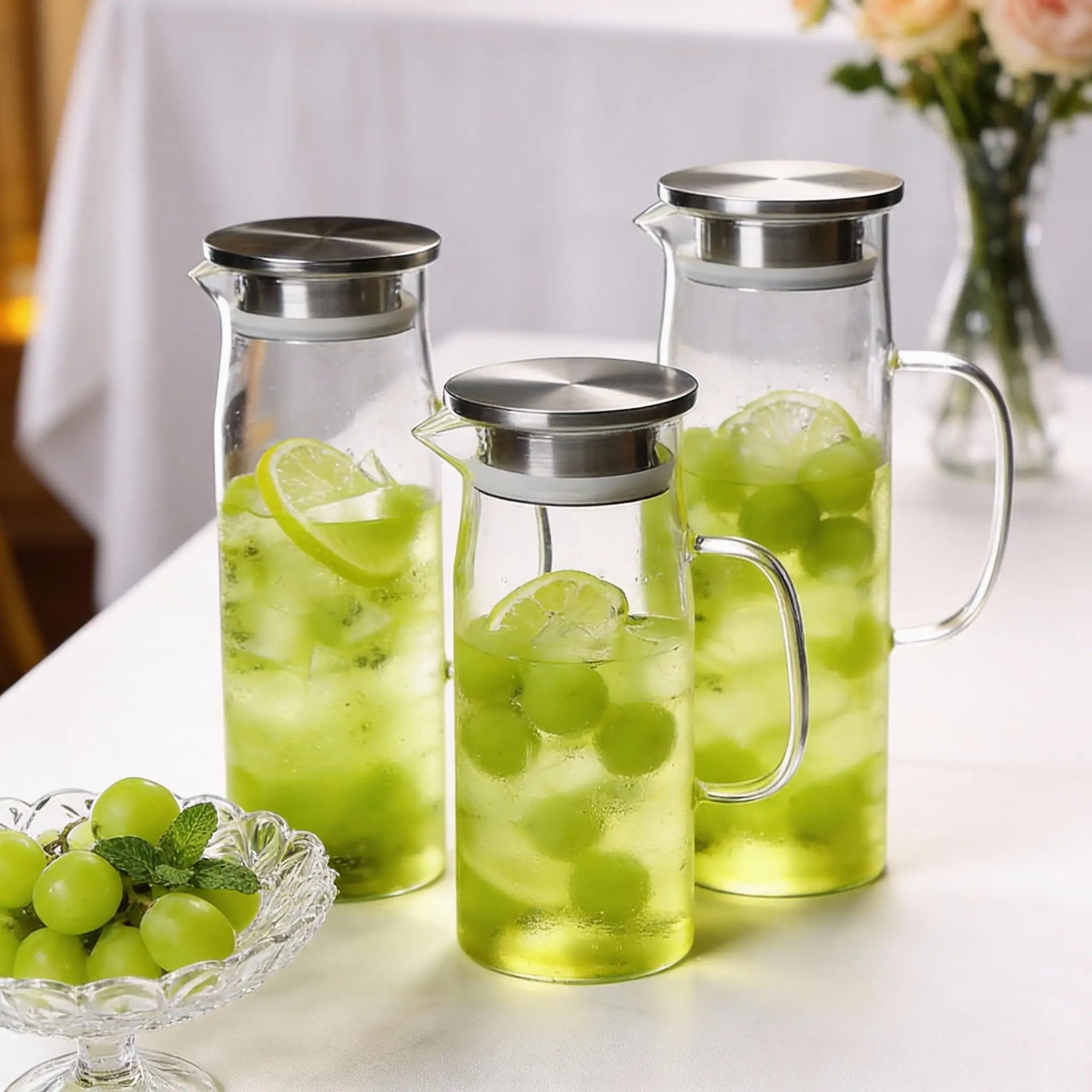 1pc 1L/1.5L Borosilicate Glass Straight Water Pitcher with Stainless Steel Lid, Household Juice Jug, Suitable for Coffee, Juice