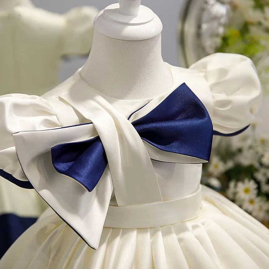 High-End Flower Girls Evening Gown Big Bow Design Spanish Vintage Children Birthday Party Dresses For Easter Eid A1313