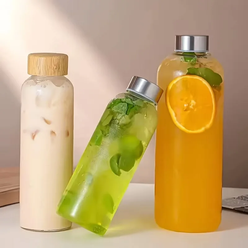 Eco-Friendly Borosilicate Glass Bottle with Bamboo Lid - Reusable, Leak-Proof, and Heat-Resistant for Travel and Beverage Storage