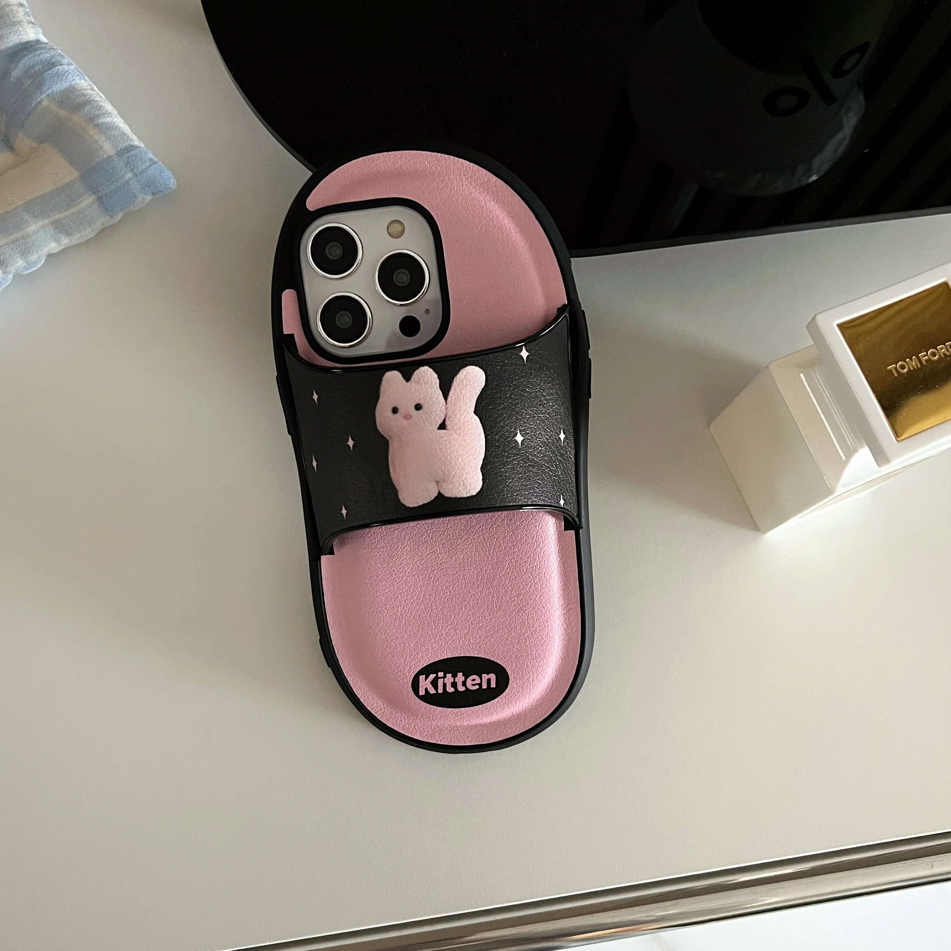 韓国商品/THREE TIMES Pink compact pouch Designer fashion, Seoul-fully created | W Concept