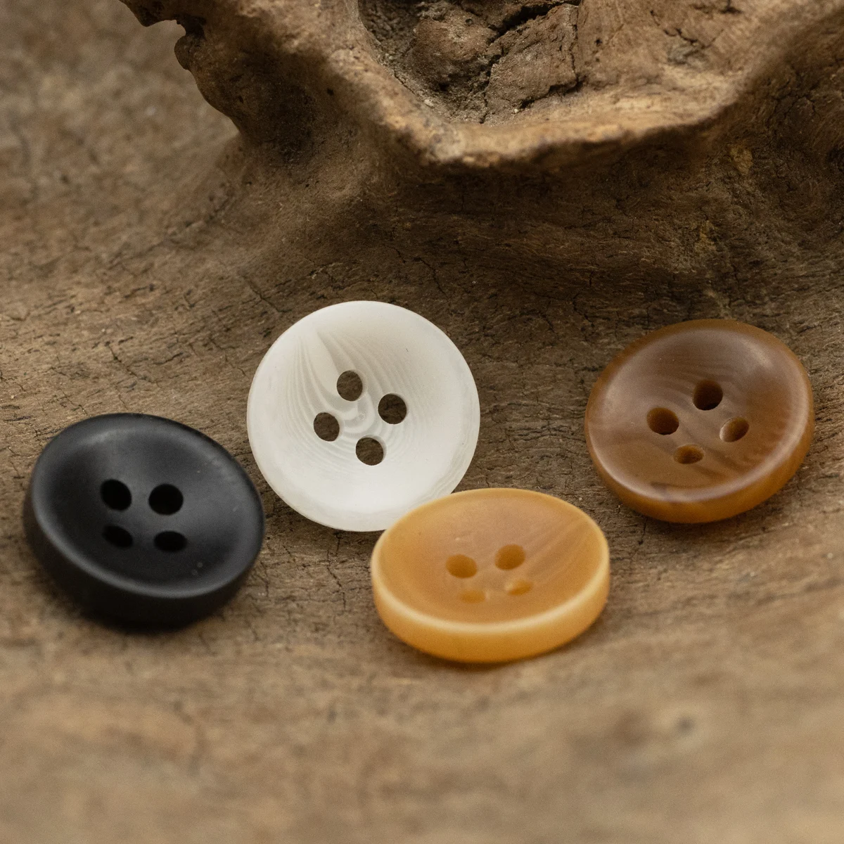 

Shirt Button For Women Decorative White Black Ginger Brownie Sewing Sewable Scrapbooking DIY Garment Small Button 10mm/11.5mm